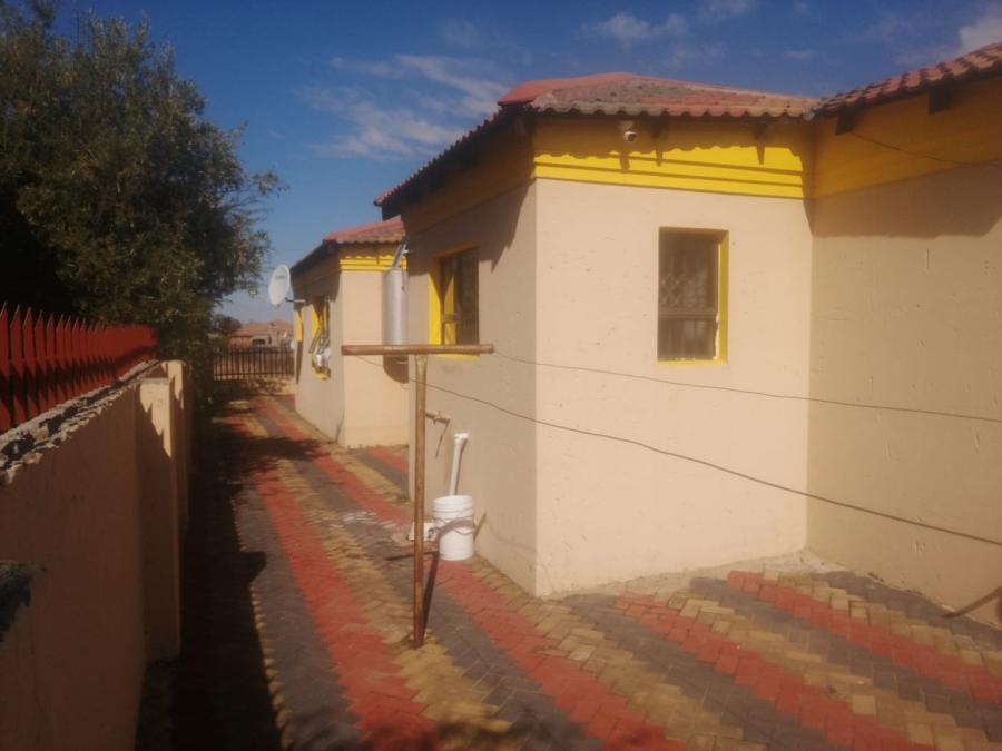 3 Bedroom Property for Sale in Botshabelo Free State